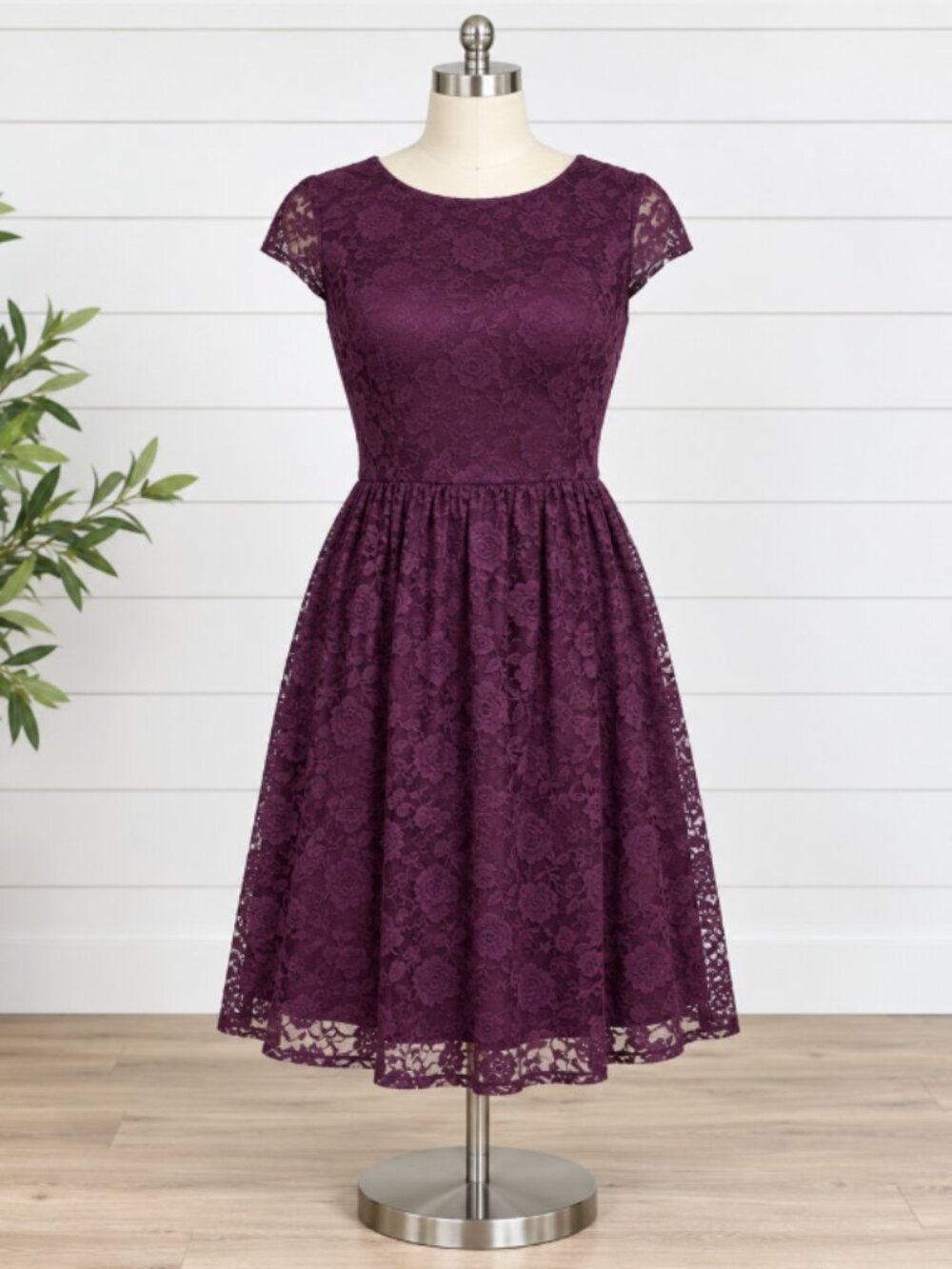 BERYLOVE Women's Lace Cap-Sleeve Dress Knee Length NO BELT Size M -Grape Purple